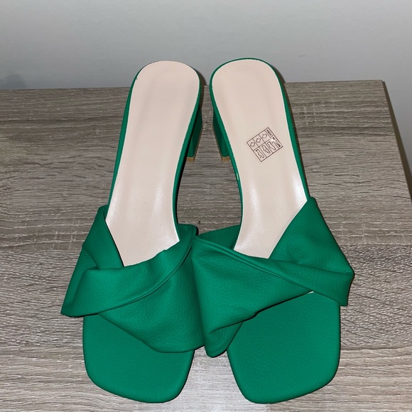 Green - Block heeled Sandals - Picture 2 of 5
